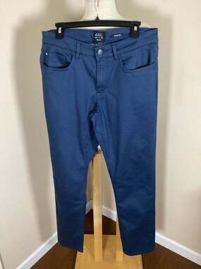 Ben Sherman Men's Stretch Slim Fit Five-Pocket Chino Pants in Blue